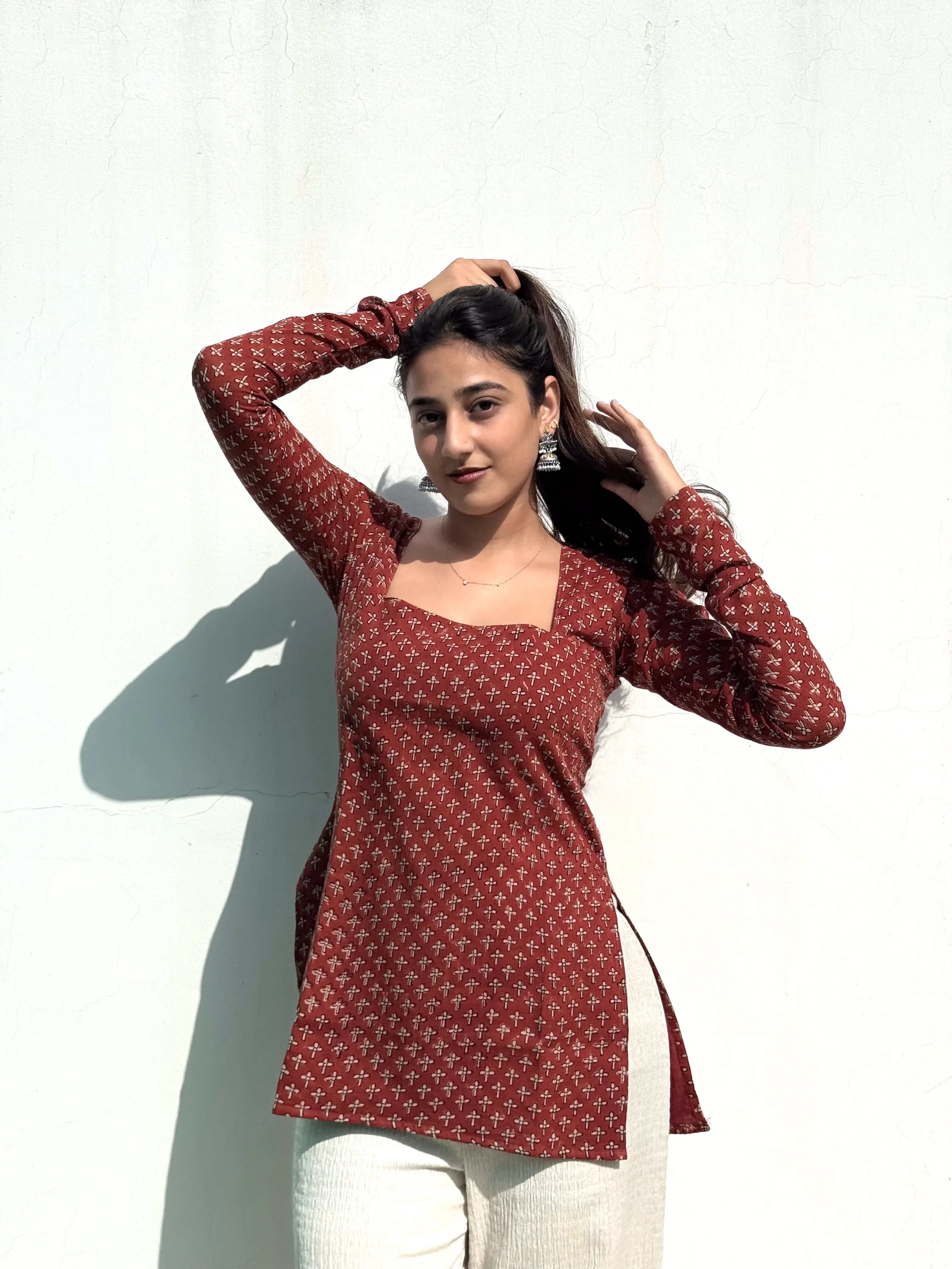 Rustic Red Fadat Buti Cotton Mulmul Short Kurti