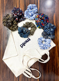 SCRUNCHIE & TOTE BAG